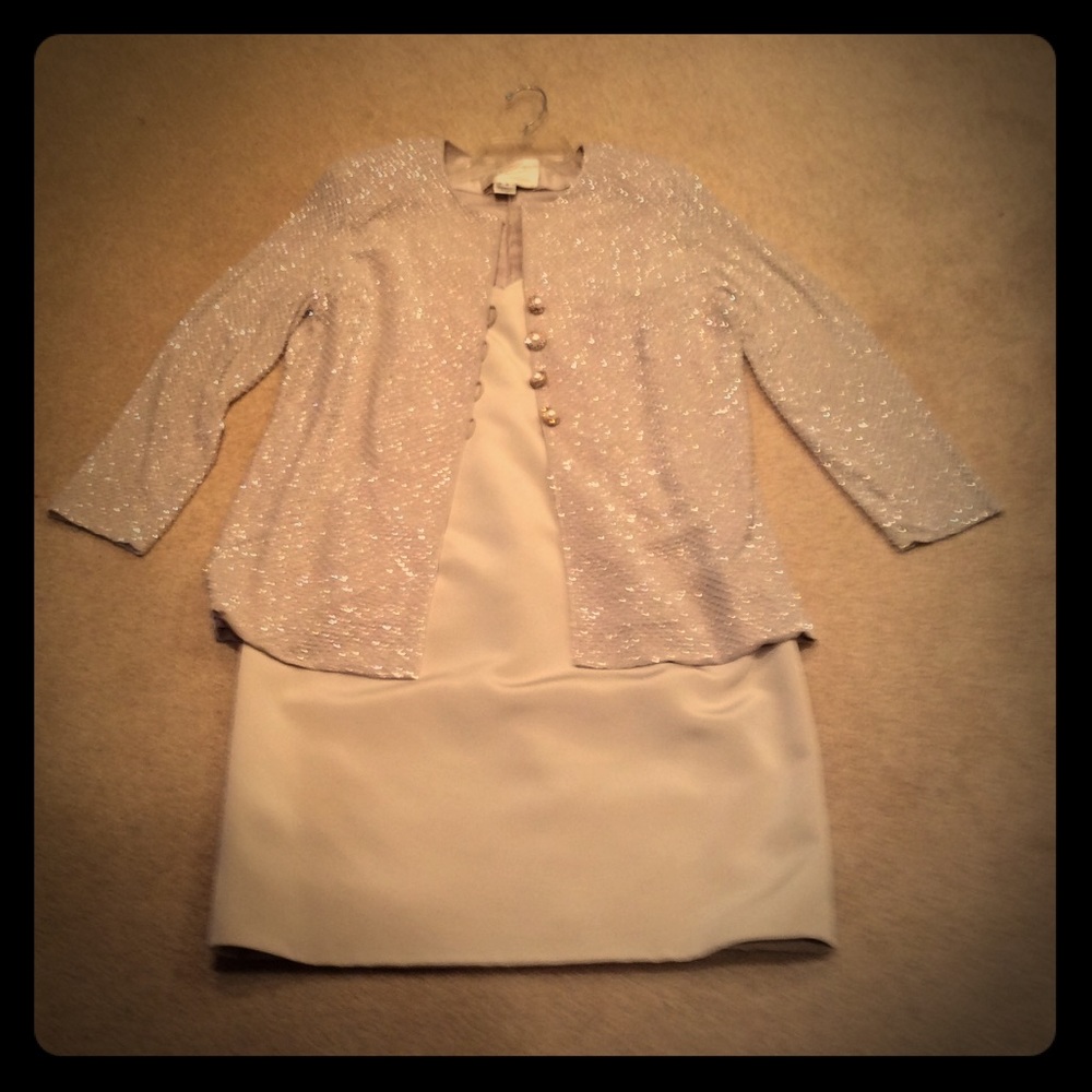 Women’s dress and matching jacket